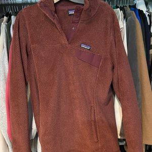 patagonia sweatshirt
